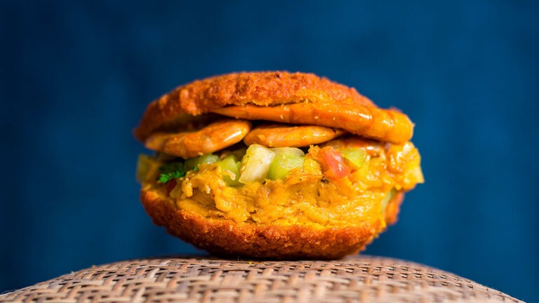 5 opções de delivery de acarajé em Salvador para não se arrepender