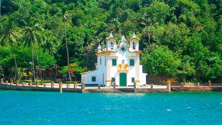 Conheça a Ilha dos Frades, uma das ilhas mais belas de Salvador