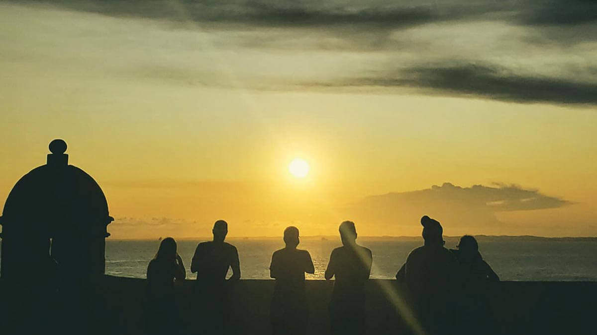 Descubra os 7 melhores lugares para ver o pôr do sol em Salvador