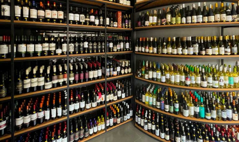 Graça ganha nova loja de vinhos