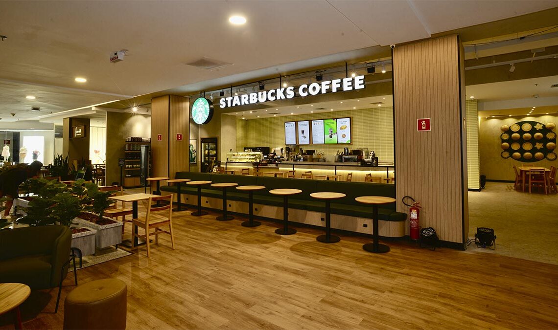 Starbucks inaugura primeira loja em Salvador