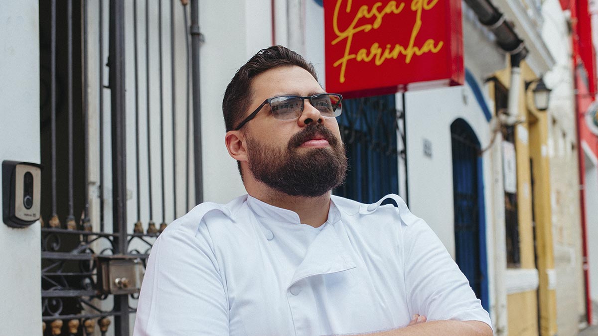 Chef Jota Moraes revela novidades do menu de verão do Casa de Farinha