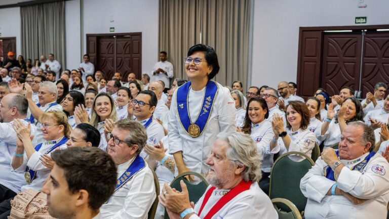 Chef Baiana Recebe Maior Honraria da Culinária Italiana: Conheça Anapaula Della Piazza