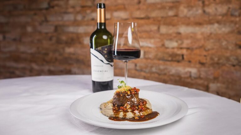 Harmonização que dá gosto: Bahia Vinho Show 2024 une vinhos e gastronomia