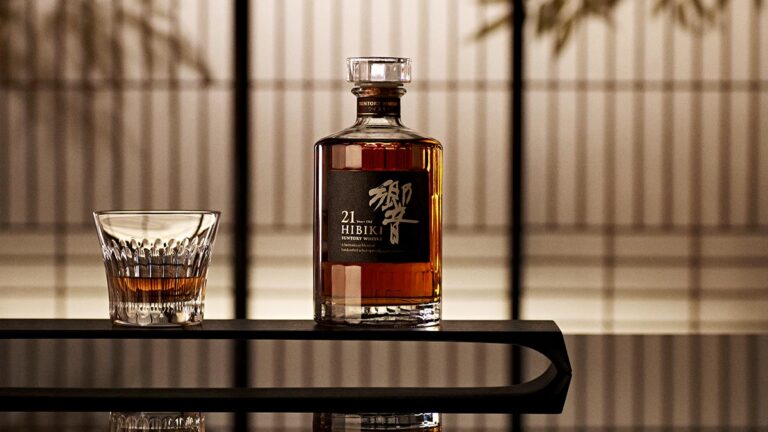 Hibiki 21: O Aclamado Whisky Japonês Chega ao Brasil