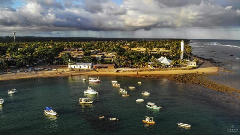 Tempero no Forte 2024: Festival Traz Petiscos, Entradinhas de Verão e Drinks Regionais para a Praia do Forte