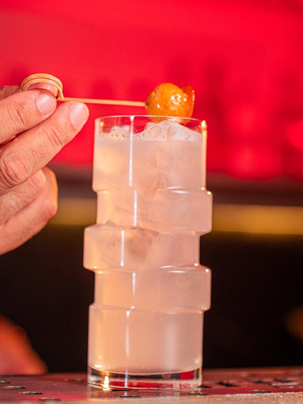 Purgatório Bar lança carta de drinks inspirada em “O Paraíso”, de Dante Alighieri Nova Carta de Drinks do Purgatório O Paraíso Lua