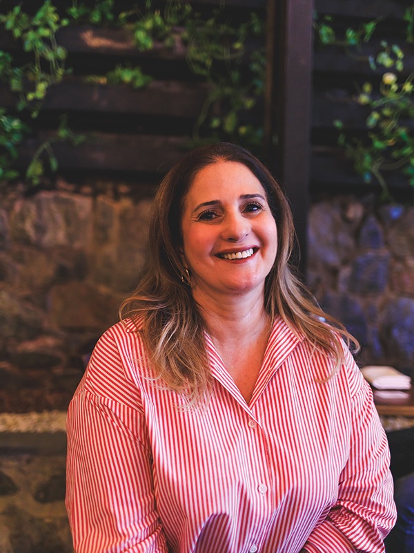 Provei e Aprovei lança site com foco no protagonismo feminino e na curadoria de experiências Tereza Carvalho idealizadora do Provei e Aprovei