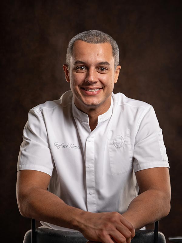 Megiro celebra 1 ano com chefs e samba no Horto Florestal rafa gomes tomas rangel