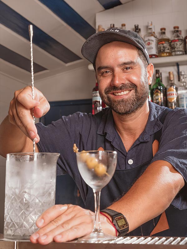 Minibar Gem recebe Sebastian Alarcon e Luli Moreira em collab exclusiva Sebastian Alarcon