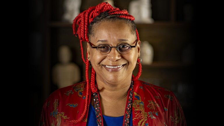 Chef Andrea Nascimento recebe Prêmio Maria Felipa em Salvador