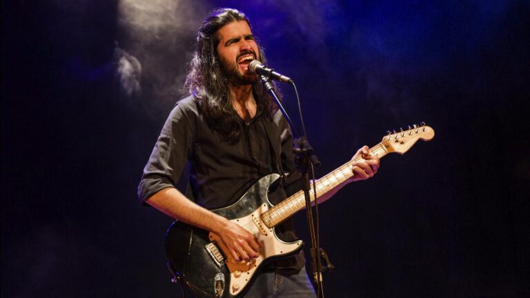 Purgatório Bar celebra Dia do Rock com blues-rock intimista e drinks inspirados na “Divina Comédia”