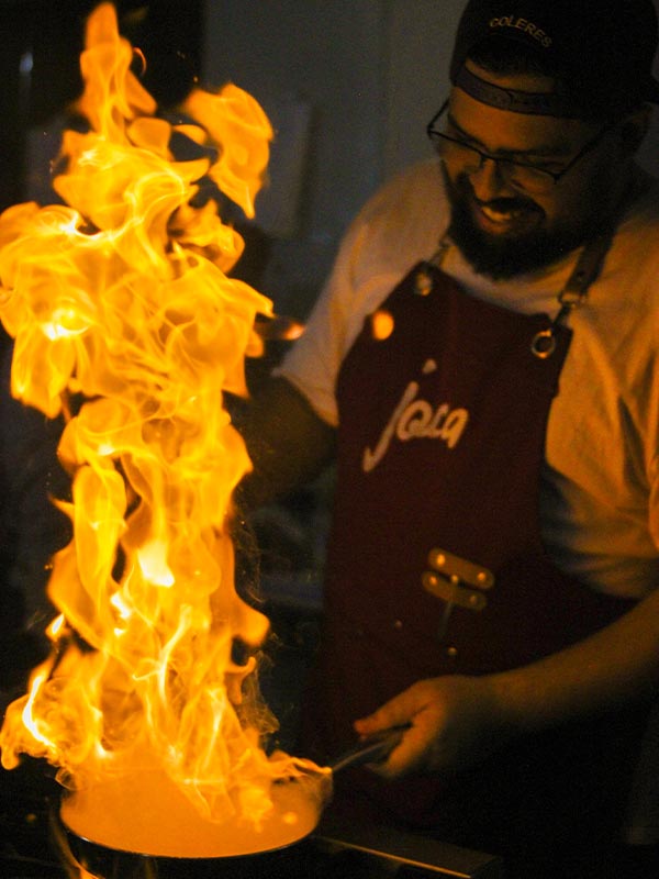 Do dendê ao algoritmo: como a IA está mudando a cozinha baiana Jota moraes comenta o uso de IA na cozinha baiana
