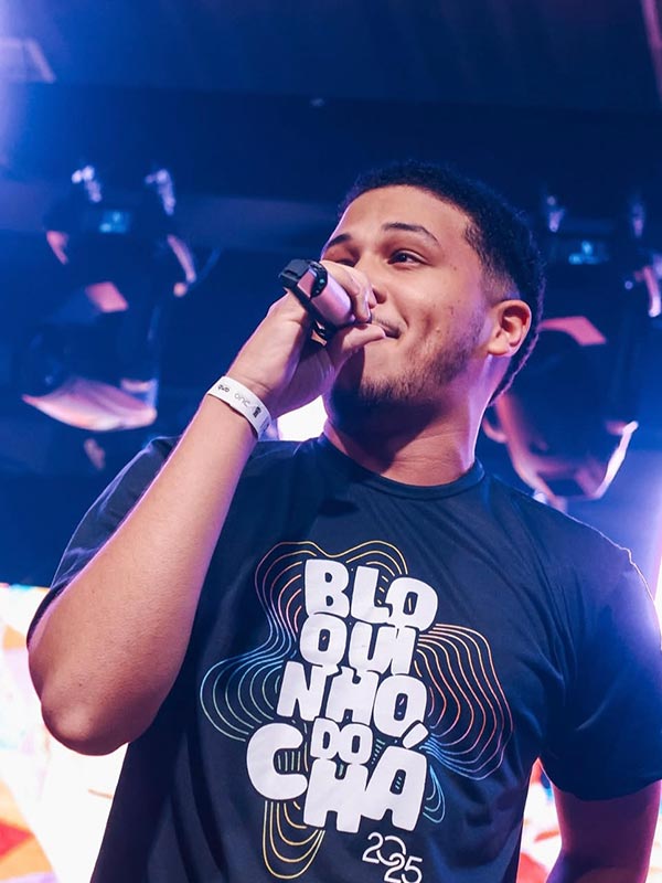 Santo Antônio Além do Carmo celebra 3 anos do Allê Varanda Bar pedro gabriel
