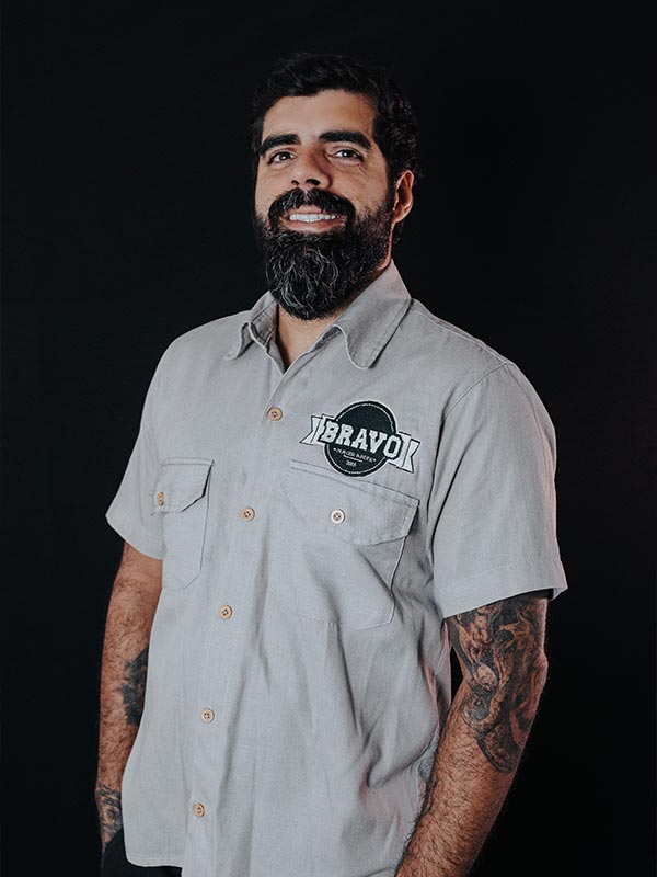 Do dendê ao algoritmo: como a IA está mudando a cozinha baiana Rafael Zacarias comenta o uso de IA na cozinha baiana