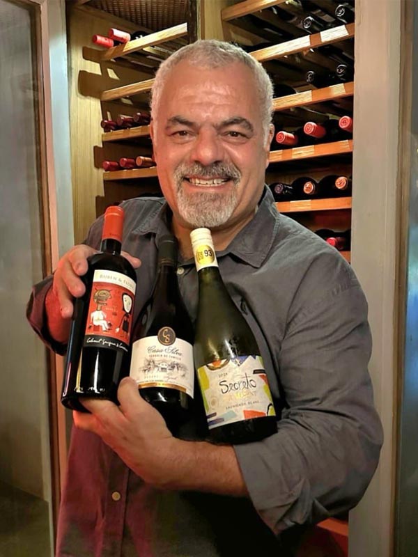 Pasta em Casa estreia nova carta de vinhos com curadoria da sommelière Carol Souzah chef celso vieira