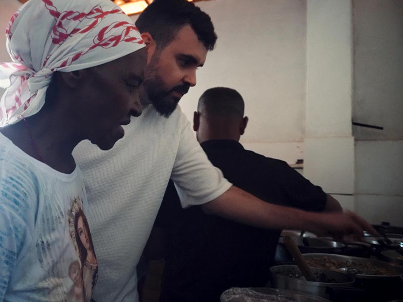 Vindima na Bahia? A magia do vinho floresce em Morro do Chapéu Edeuzita e Felipe Havok