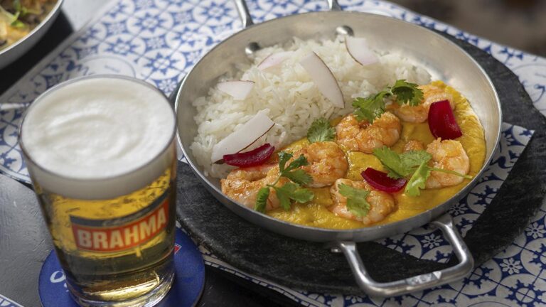 Segunda virou dia de Megiro: boteco lança almoço executivo e happy hour com samba