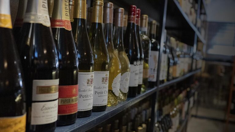 Quando um restaurante cresce, a carta de vinhos precisa crescer junto